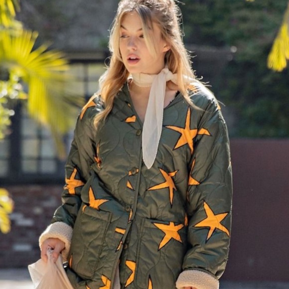 Easel DOG Printed/Embroidered REVERSIBLE Sherpa Jacket - Picture 5 of 7